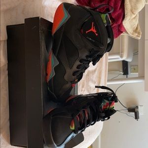 Jordan retro 7 “Marvin the martian”